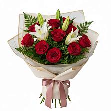 Букет цветов из:  Лилии и Розы #REPLACE_PRED# Тисули