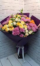 Букет цветов из:  Хризантемы и Розы #REPLACE_PRED# Тисули