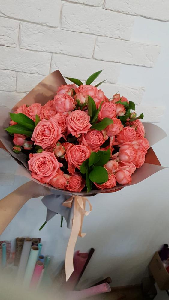 Букет цветов из: Розы в Тисули