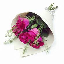Букет цветов из:  Розы в Тисули