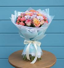 Букет цветов из:  Хризантемы и Розы #REPLACE_PRED# Тисули