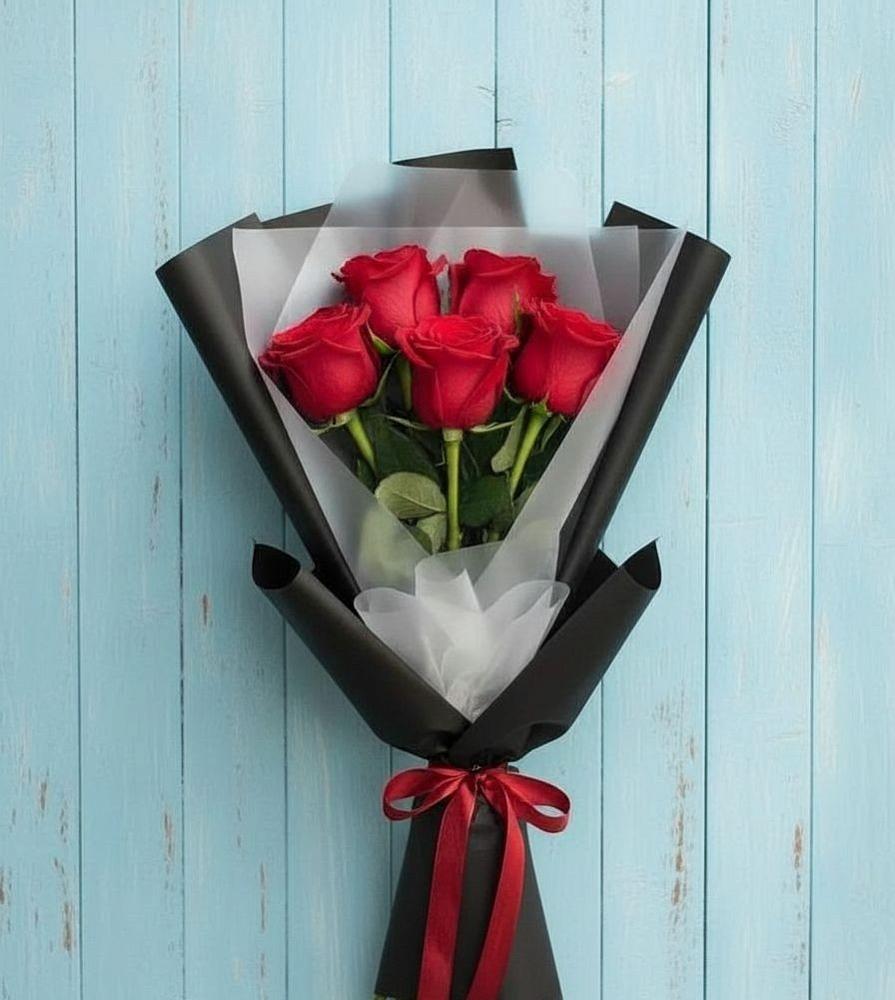 Букет цветов из: Розы в Тисули